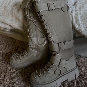 CLUBEXX WAYFARING ADVENTURE KNEE HIGH Gray Lace-Up tall Combat Boots size 11